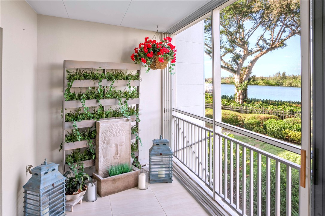 8795 W Orchid Island Circle 302