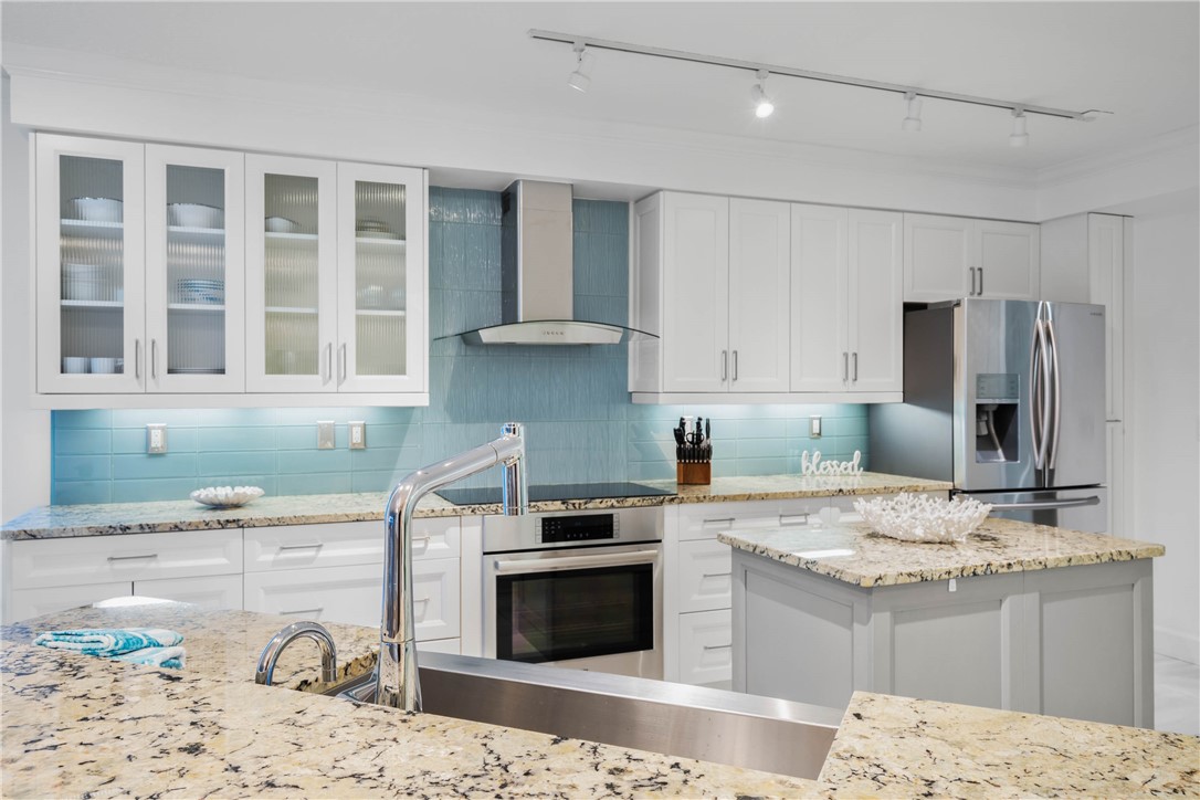 8795 W Orchid Island Circle 302