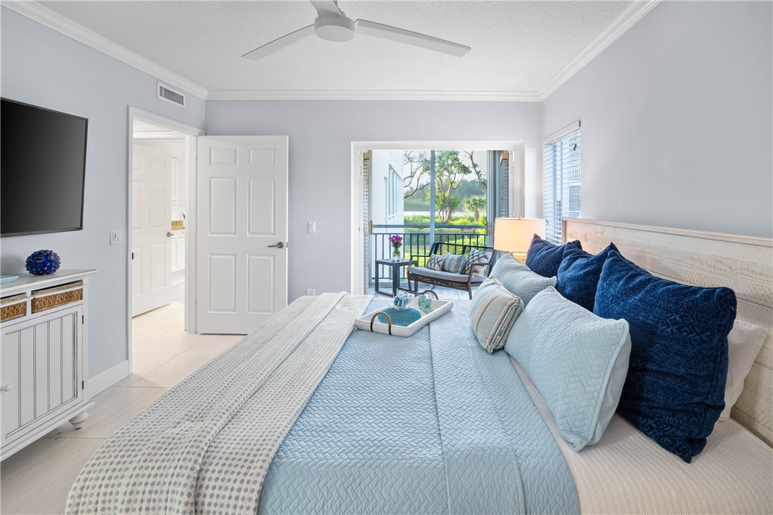 8795 W Orchid Island Circle 302