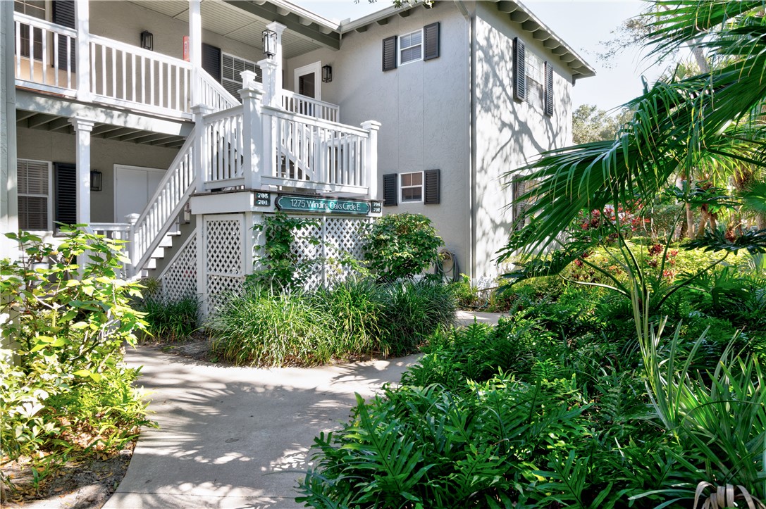 1275 Winding Oaks Circle E 706
