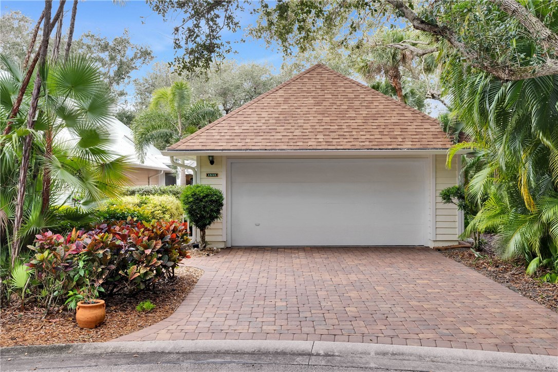 1545 Sabal Court