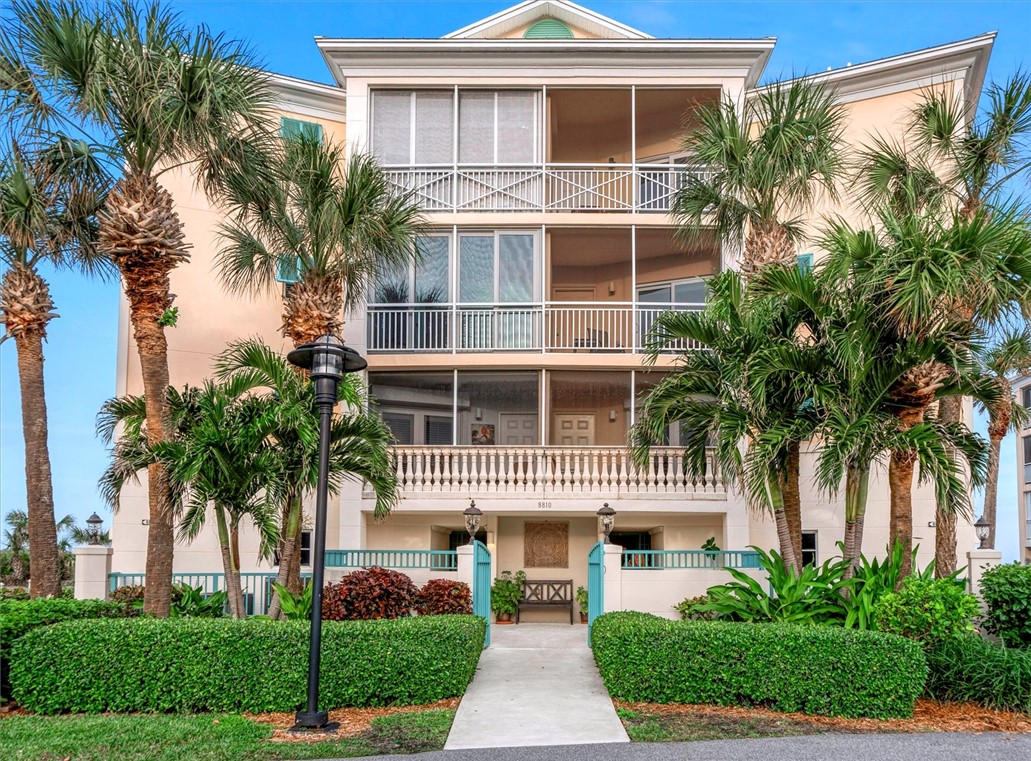8810 S Sea Oaks Way 406