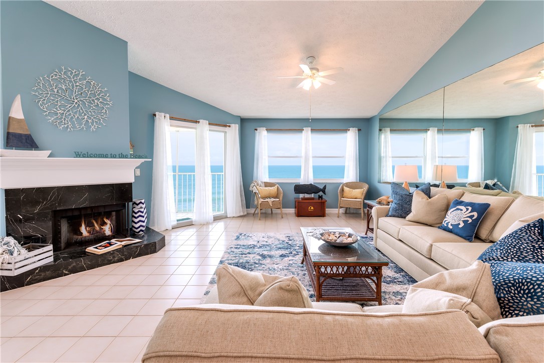 8880 N Sea Oaks Way 303