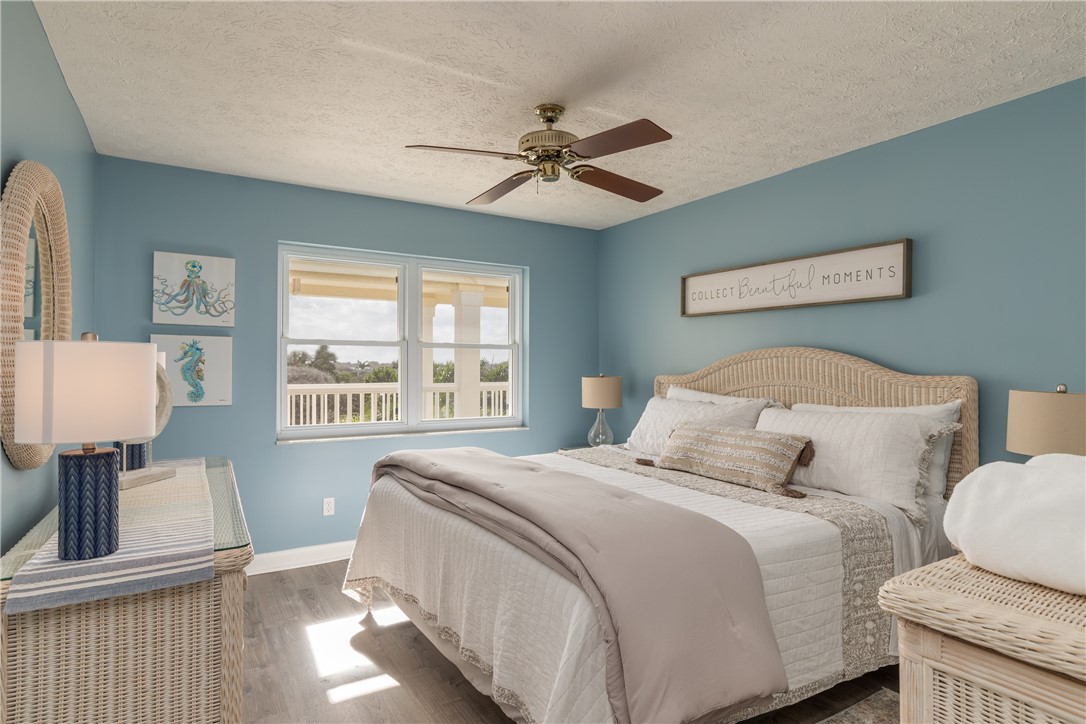 8880 N Sea Oaks Way 303