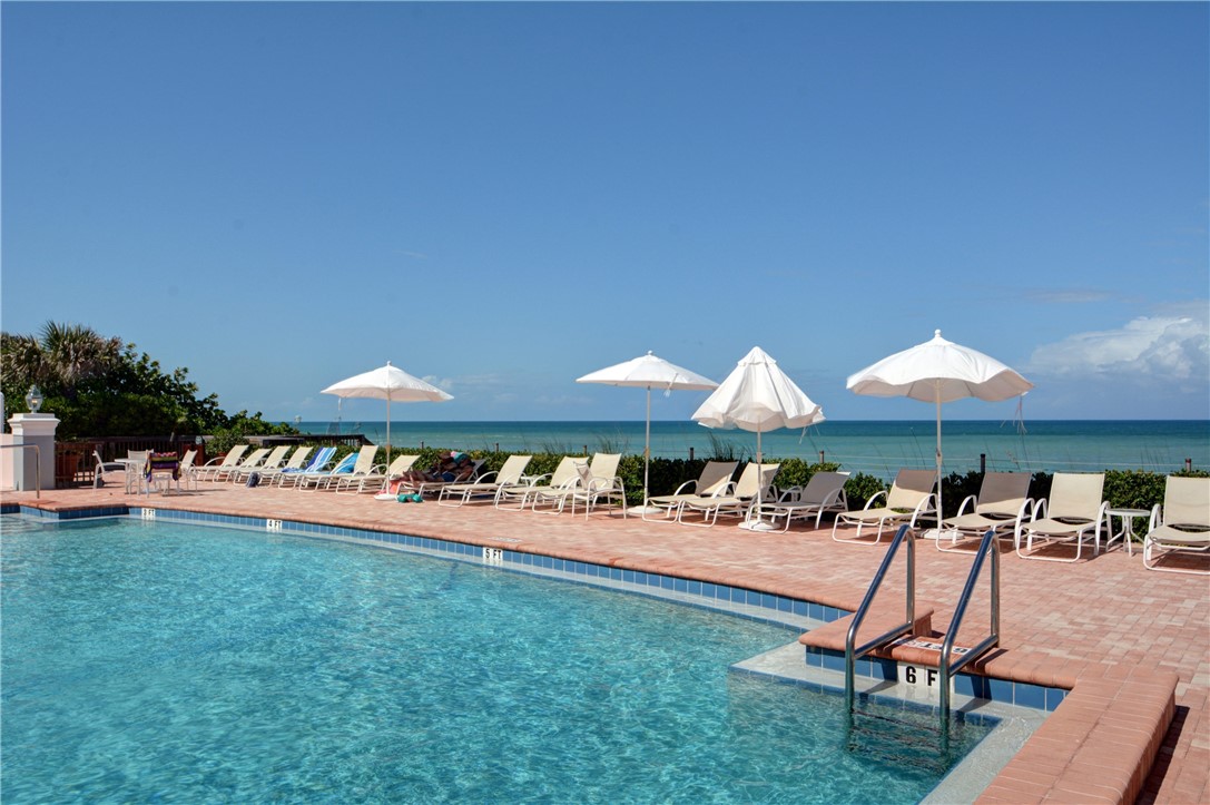 8880 N Sea Oaks Way 303