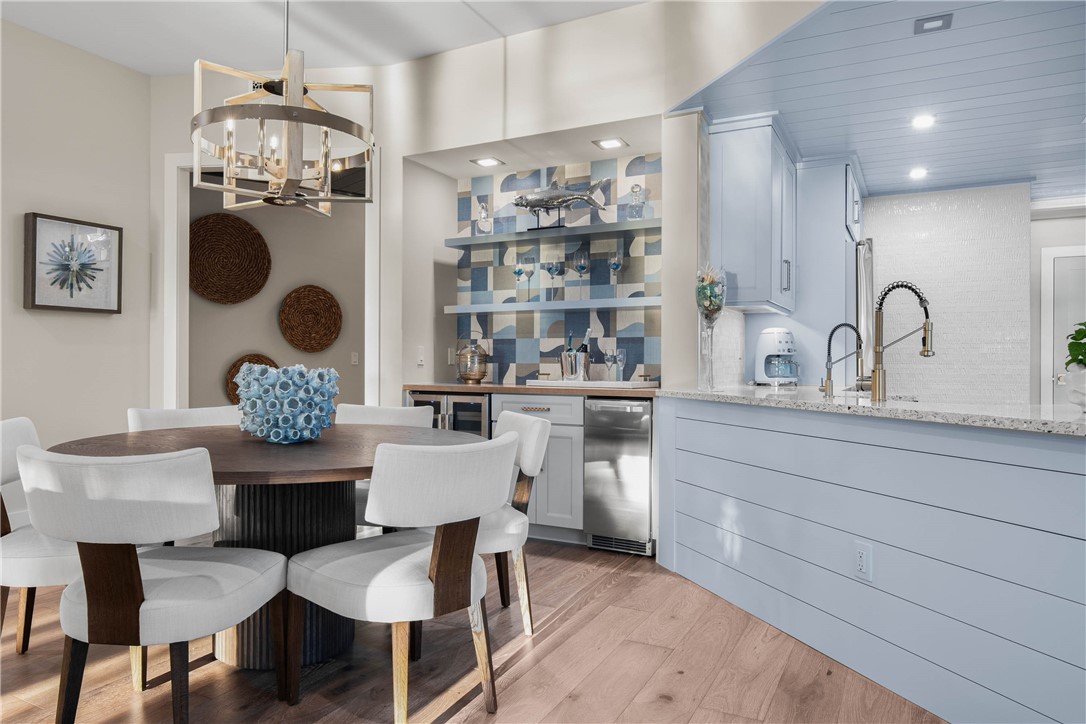 8835 W Orchid Island Circle 605