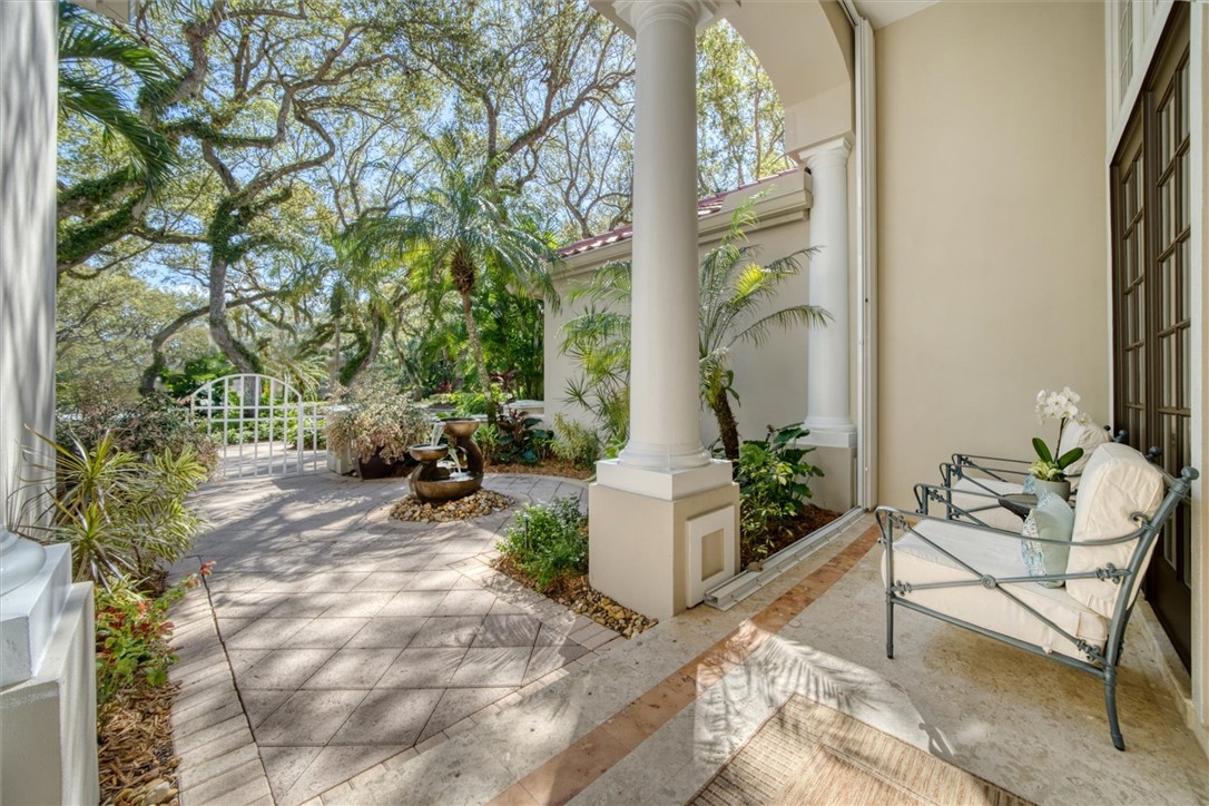 70 LaCosta Court