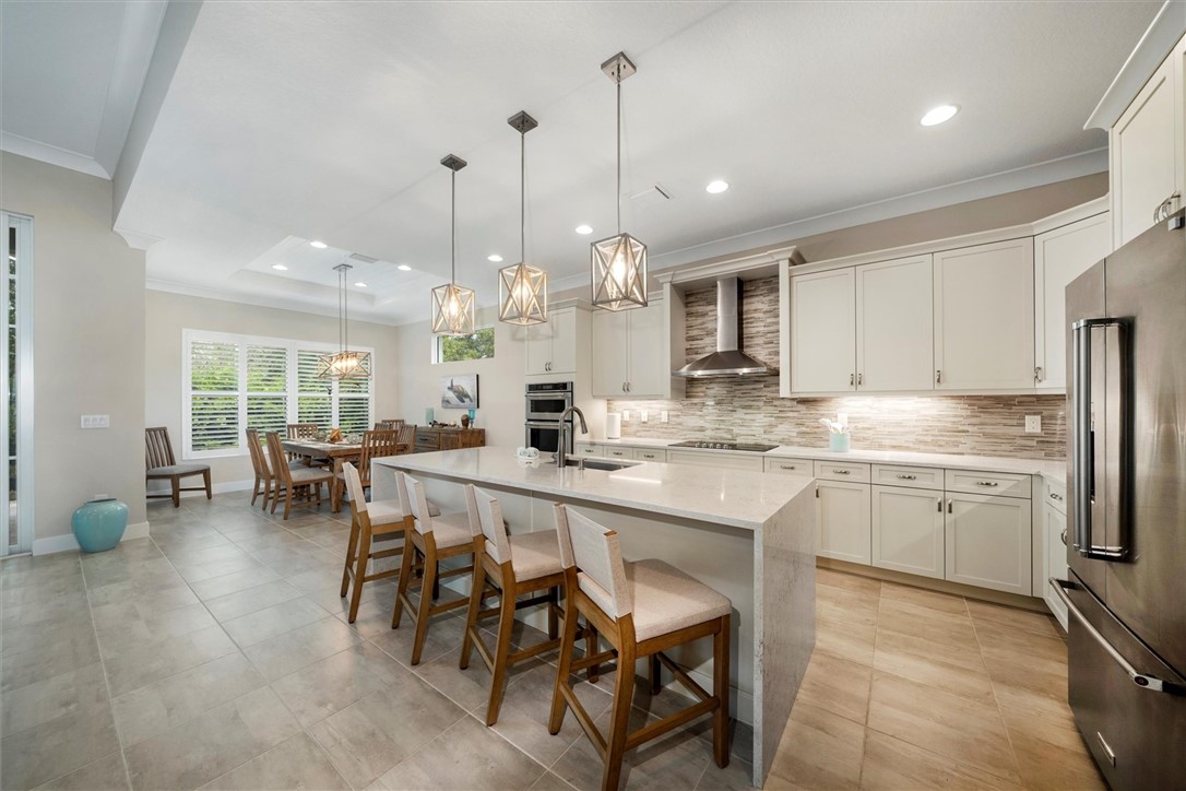 9351 Orchid Cove Circle