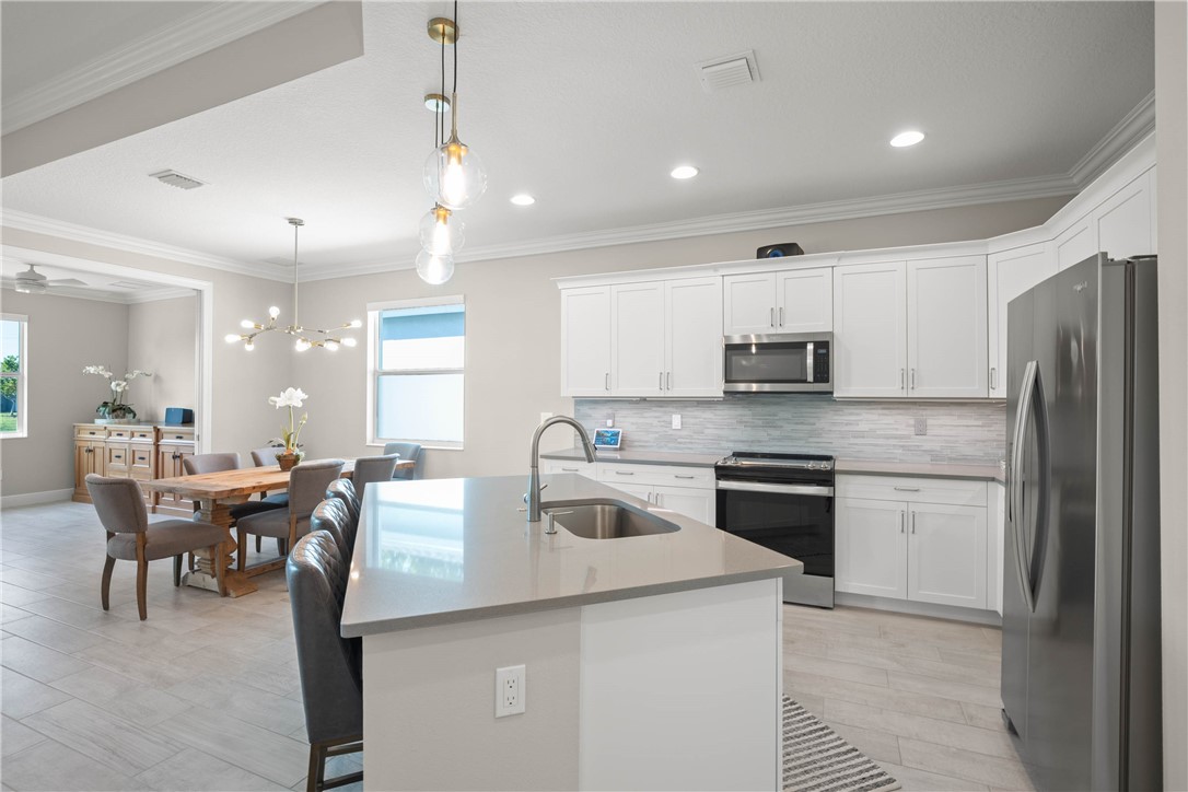 2516 Bella Vista Circle