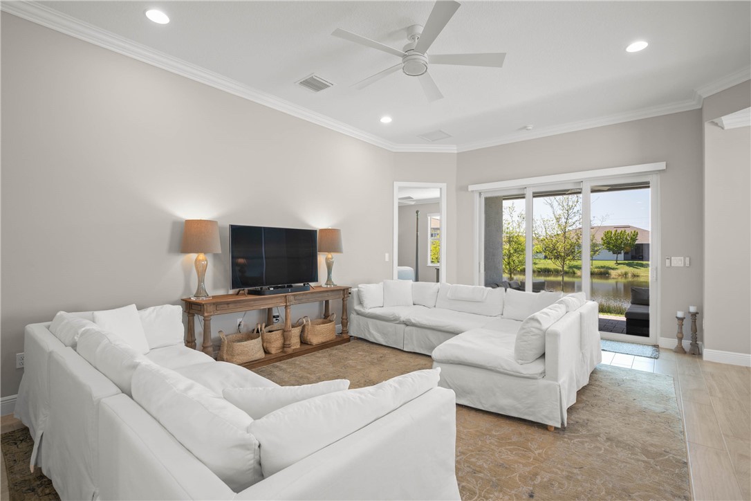 2516 Bella Vista Circle