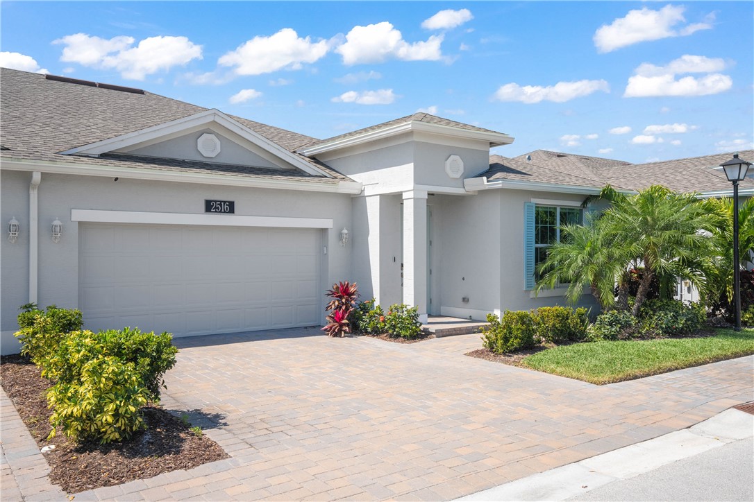 2516 Bella Vista Circle