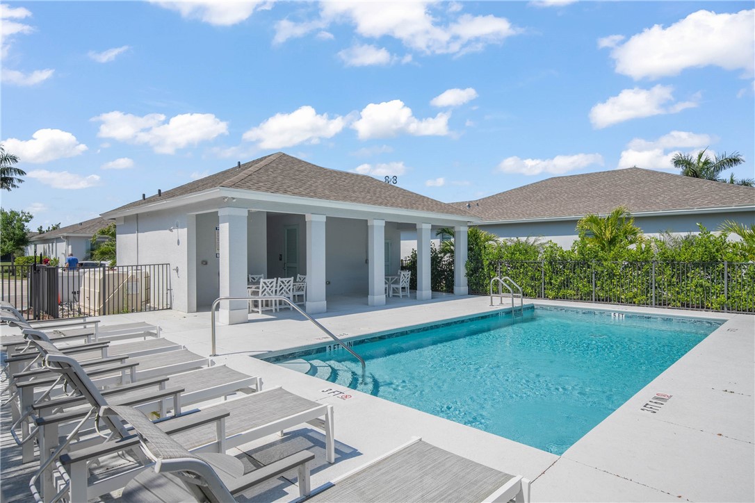 2516 Bella Vista Circle