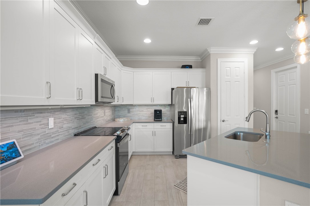 2516 Bella Vista Circle