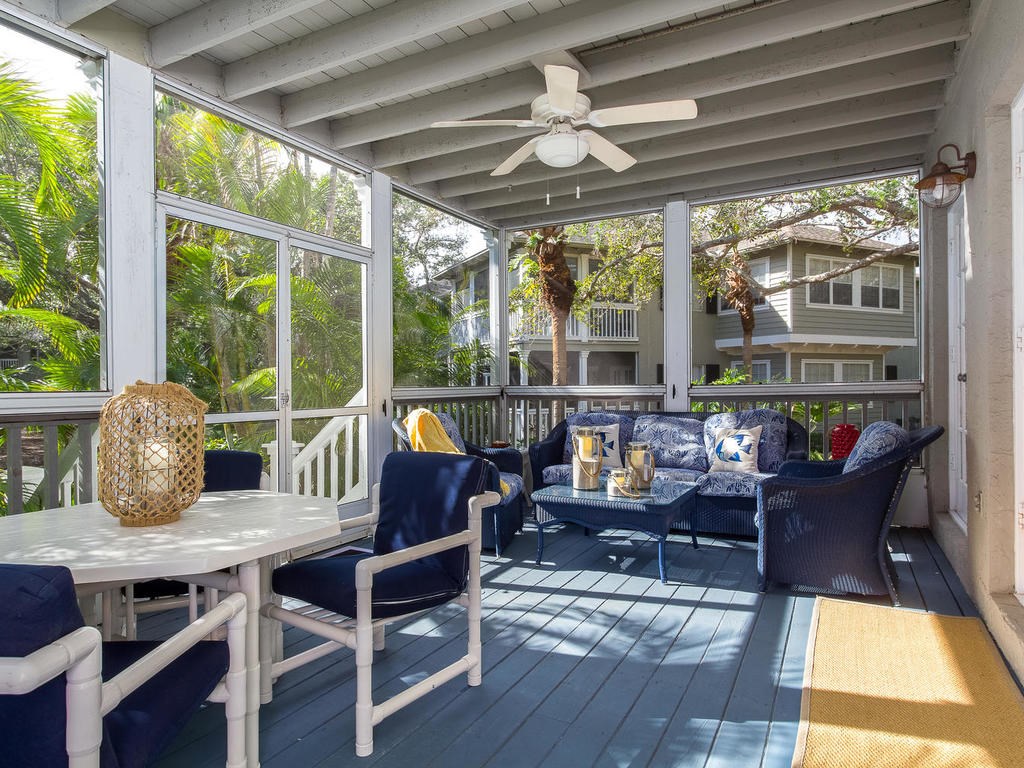 1215 Winding Oaks Circle E 404