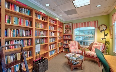 1215 Winding Oaks Circle E 404