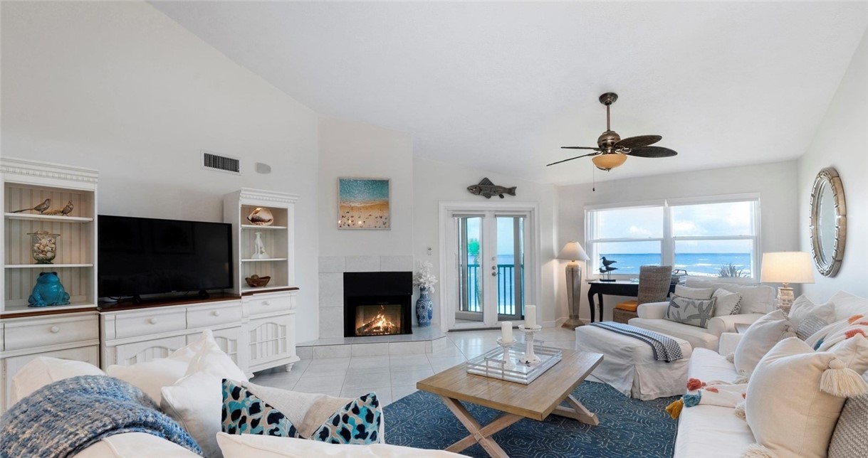 8880 N Sea Oaks Way 306