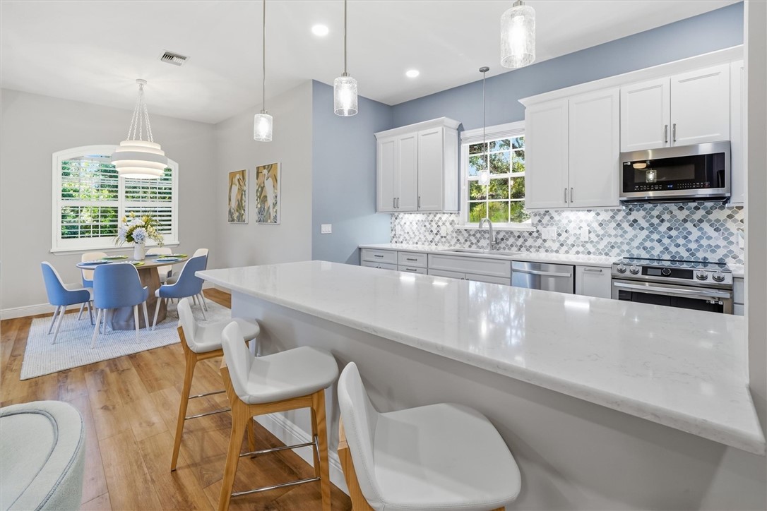 1400 Winding Oaks Circle W A404