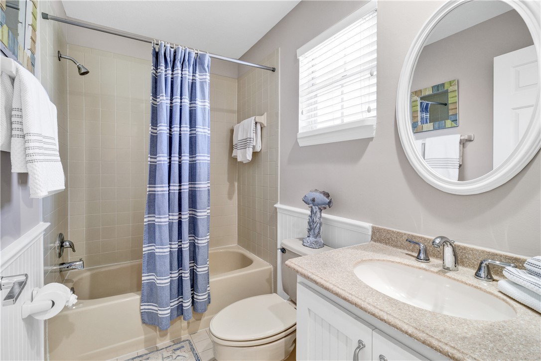 1275 Winding Oaks Circle E 706