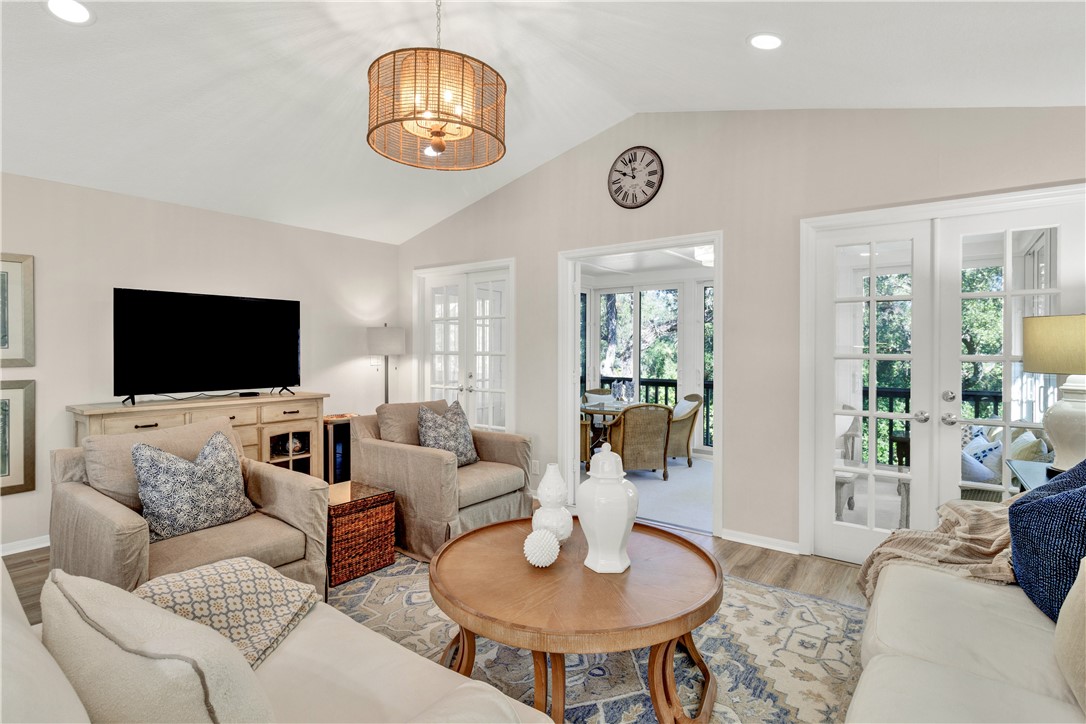 1275 Winding Oaks Circle E 706