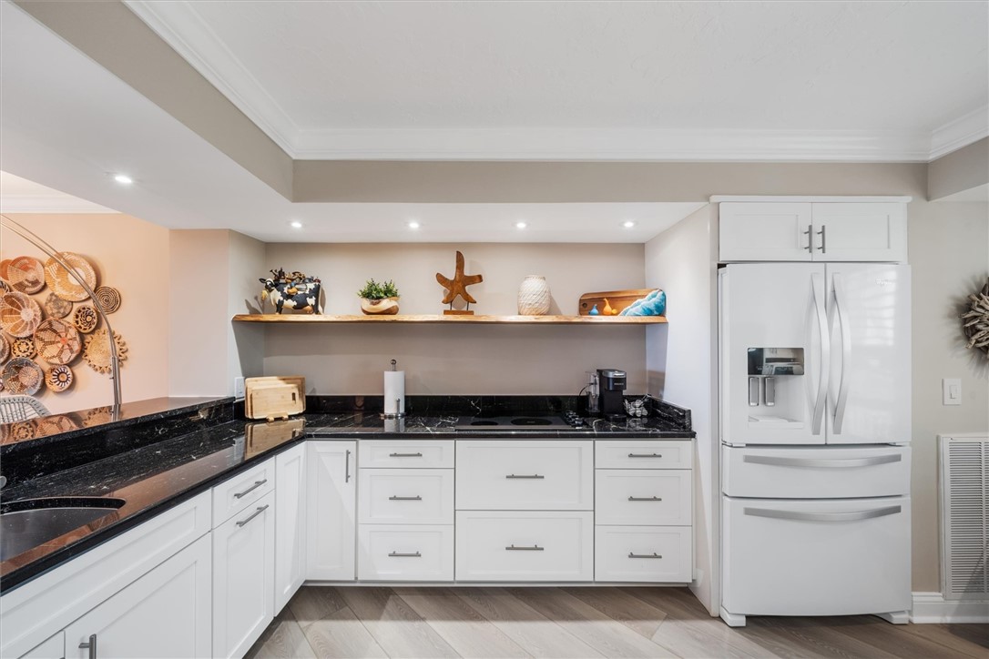 8840 S Sea Oaks Way 107