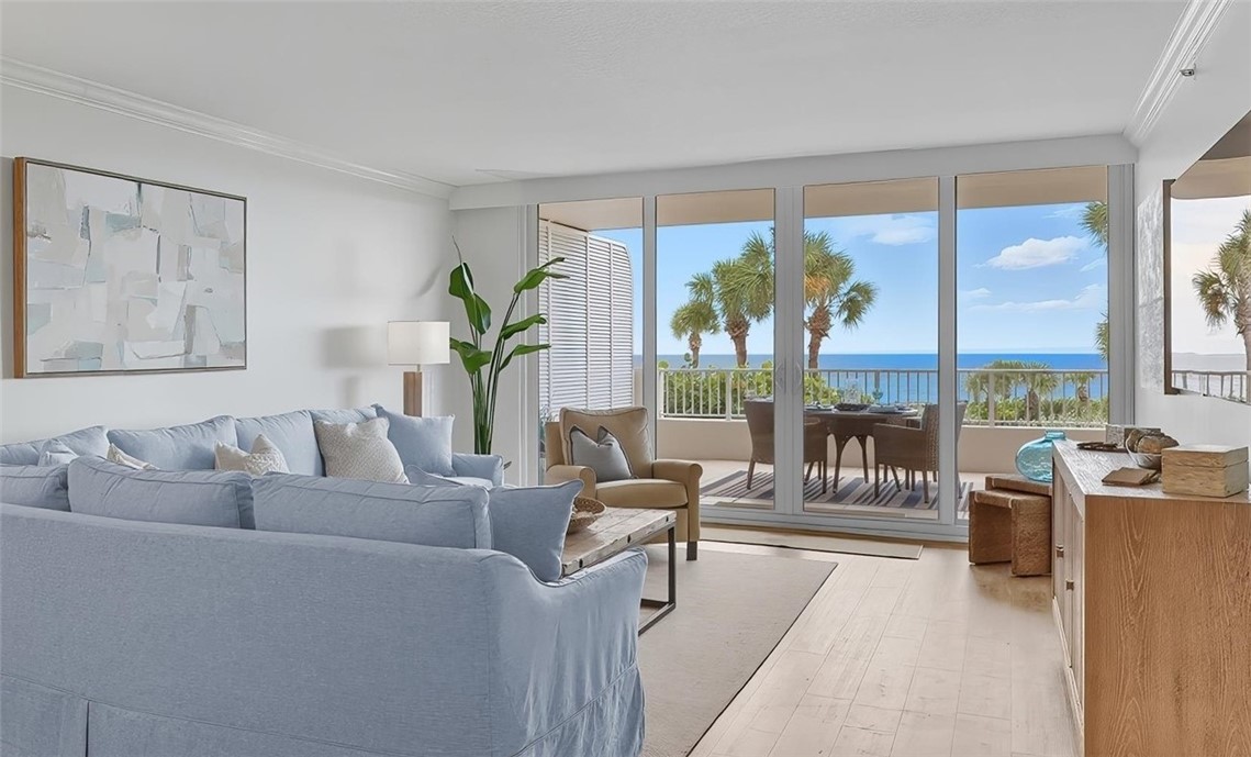 8866 N Sea Oaks Way 203