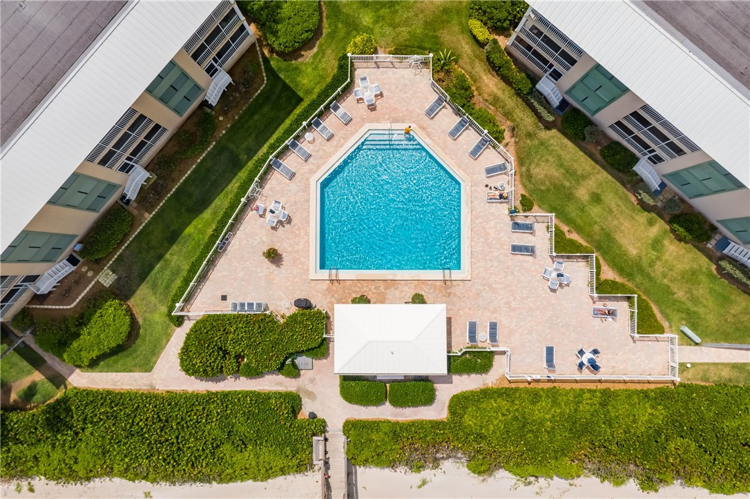 8840 S Sea Oaks Way 103