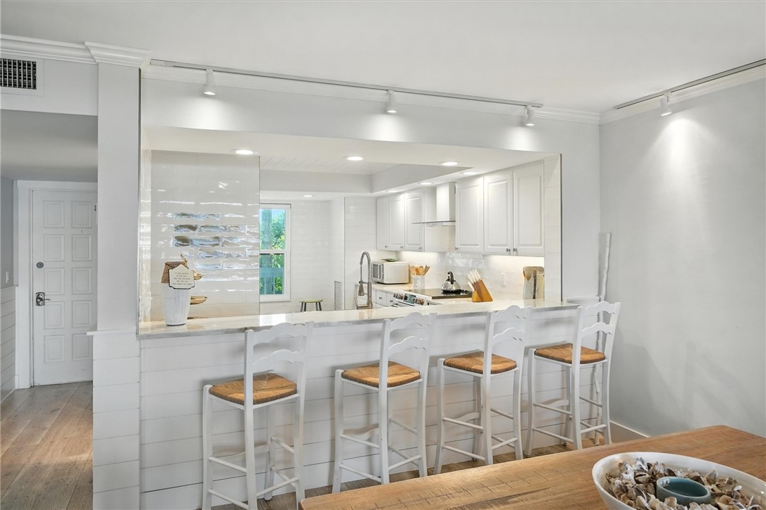 8840 S Sea Oaks Way 103