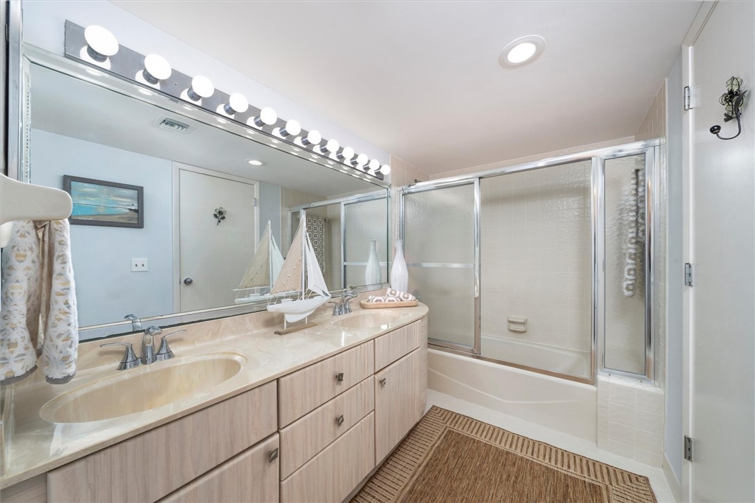 8830 S Sea Oaks Way 301