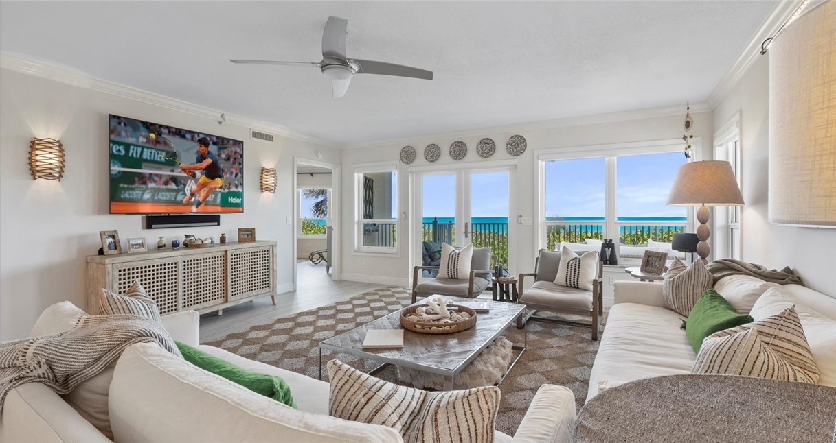 8820 S Sea Oaks Way 202