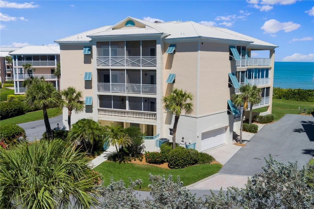 8824 S Sea Oaks Way 102