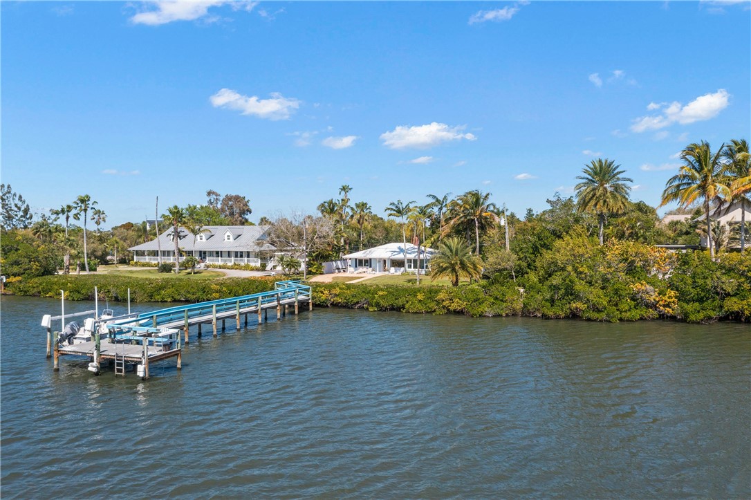 226 Indian River Drive