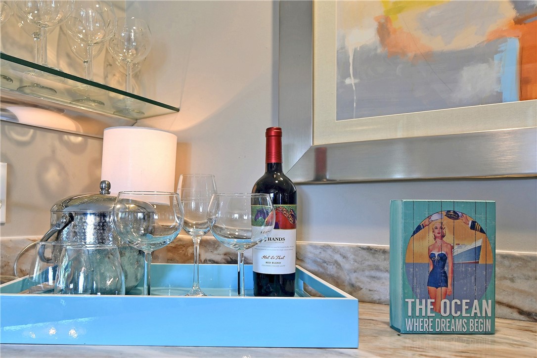 8840 S Sea Oaks Way 101