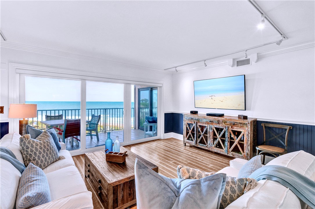 8840 S Sea Oaks Way 203