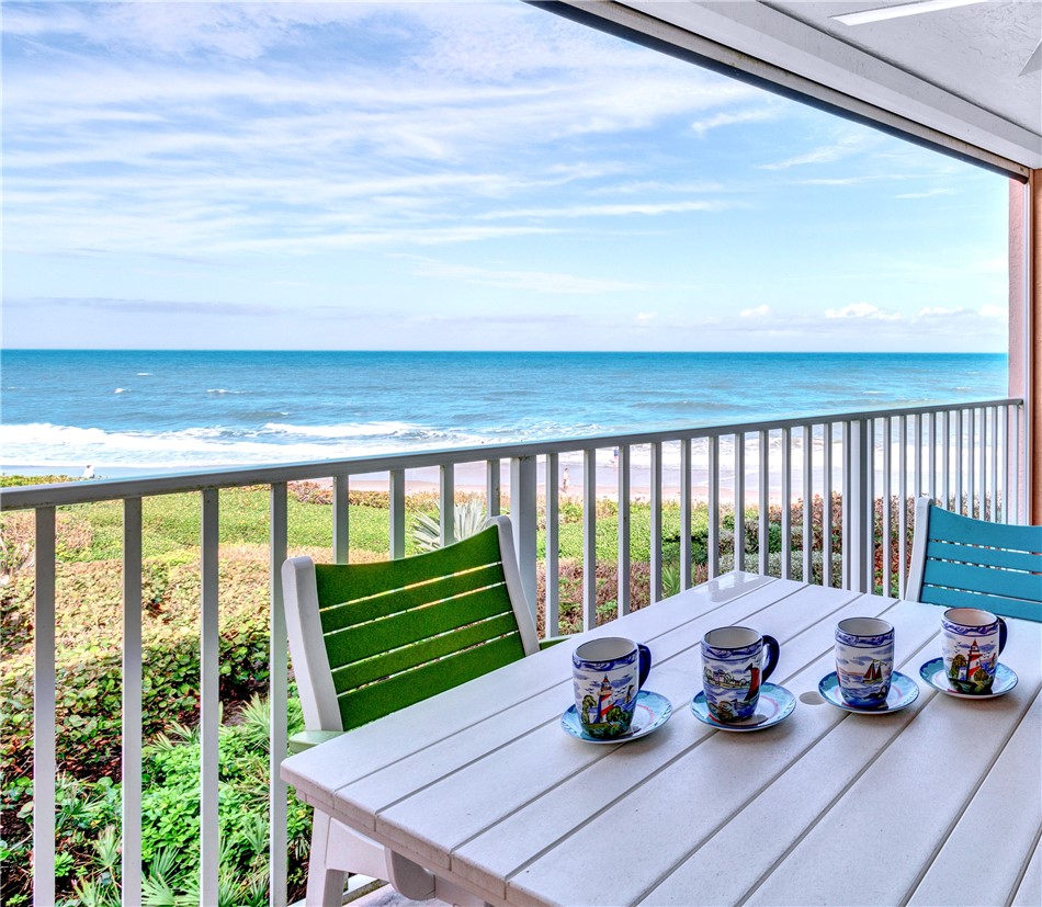 8840 S Sea Oaks Way 203