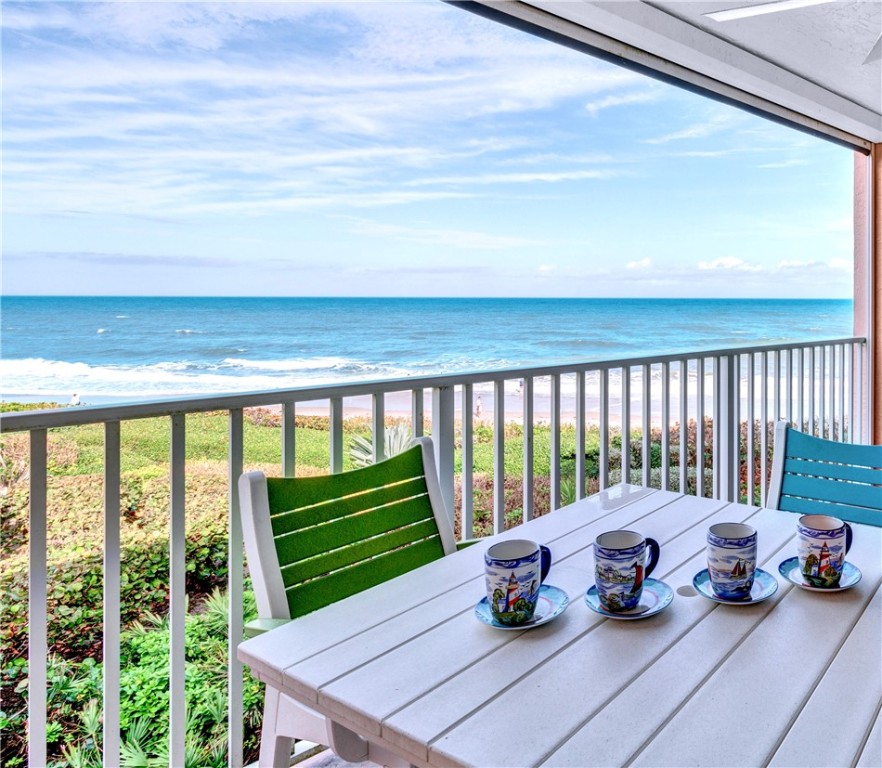 8840 S Sea Oaks Way 203