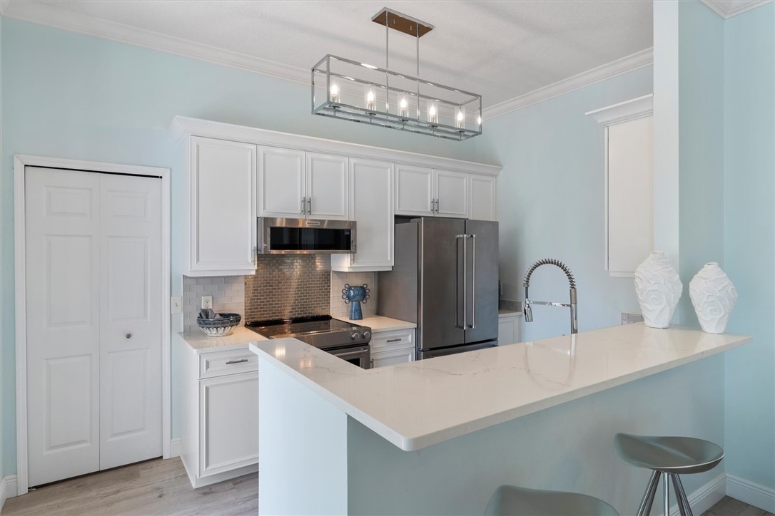 1235 Winding Oaks Circle E 505