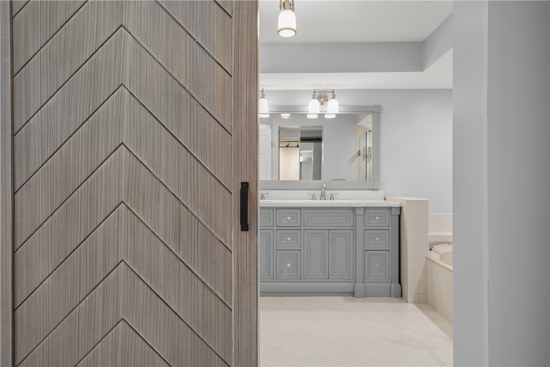 8880 N Sea Oaks Way 302