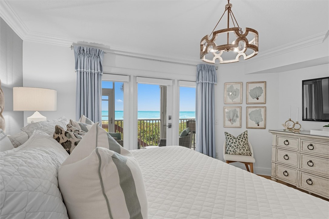 8880 N Sea Oaks Way 103