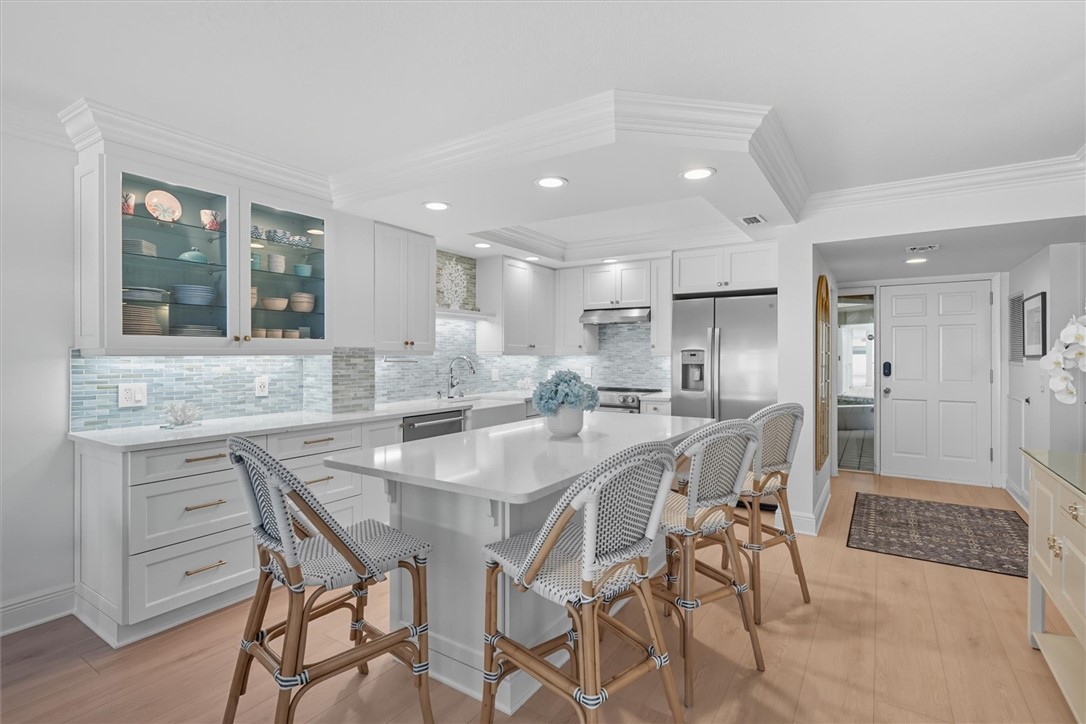 8880 N Sea Oaks Way 103