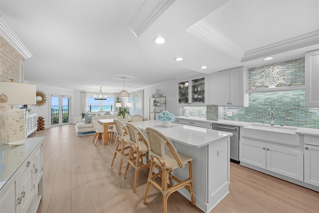 8880 N Sea Oaks Way 103