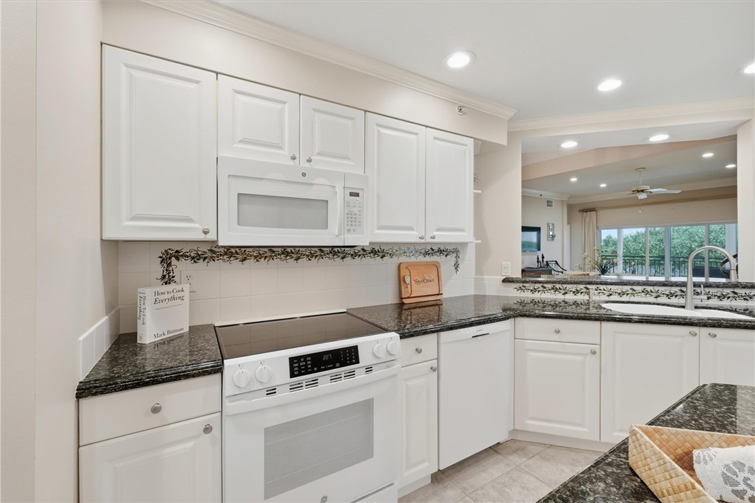 8825 W Orchid Island Circle 506