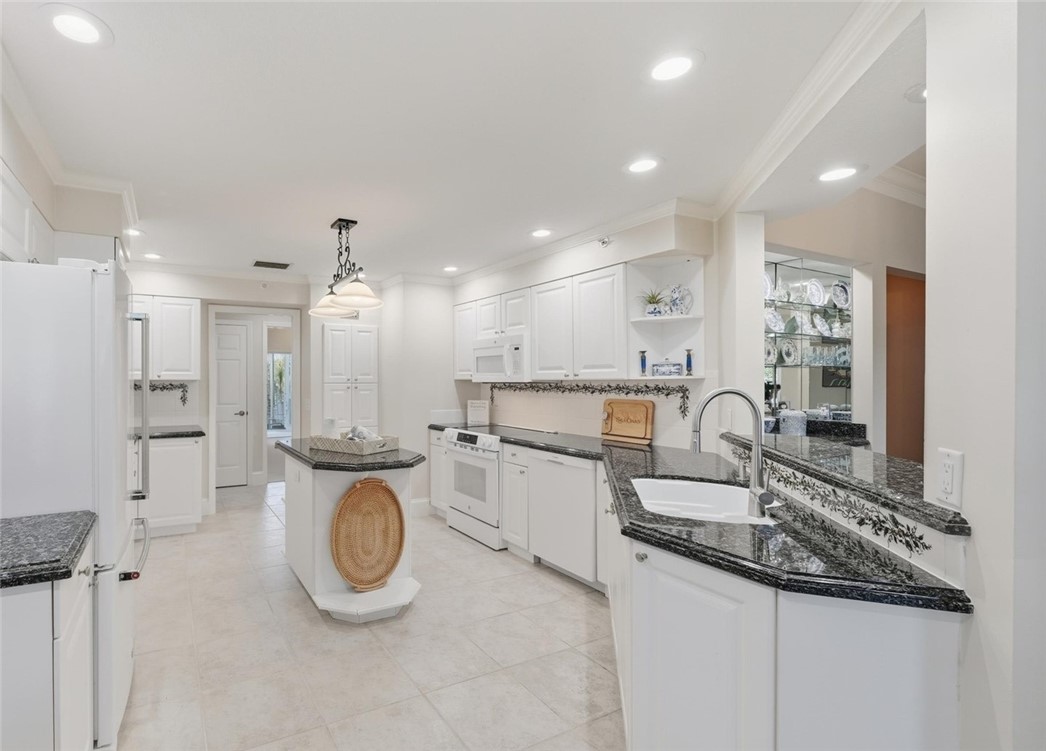 8825 W Orchid Island Circle 506