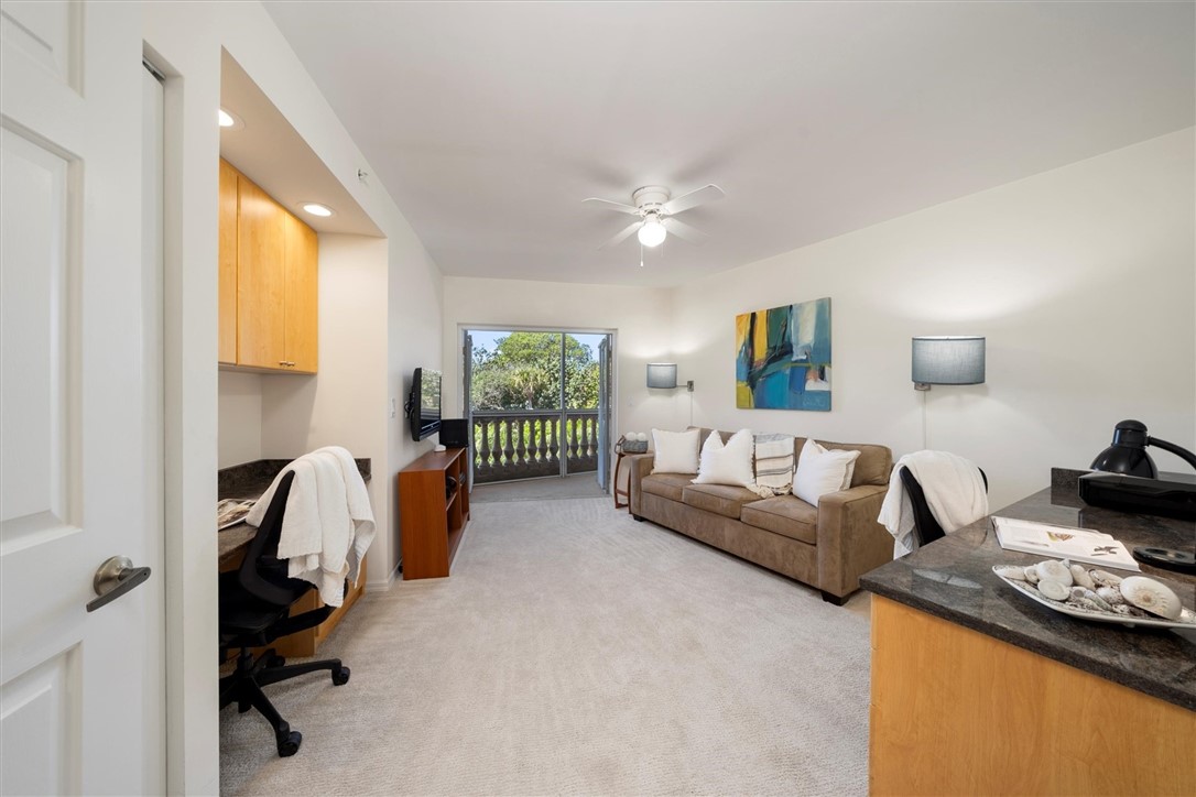 8824 S Sea Oaks Way 102