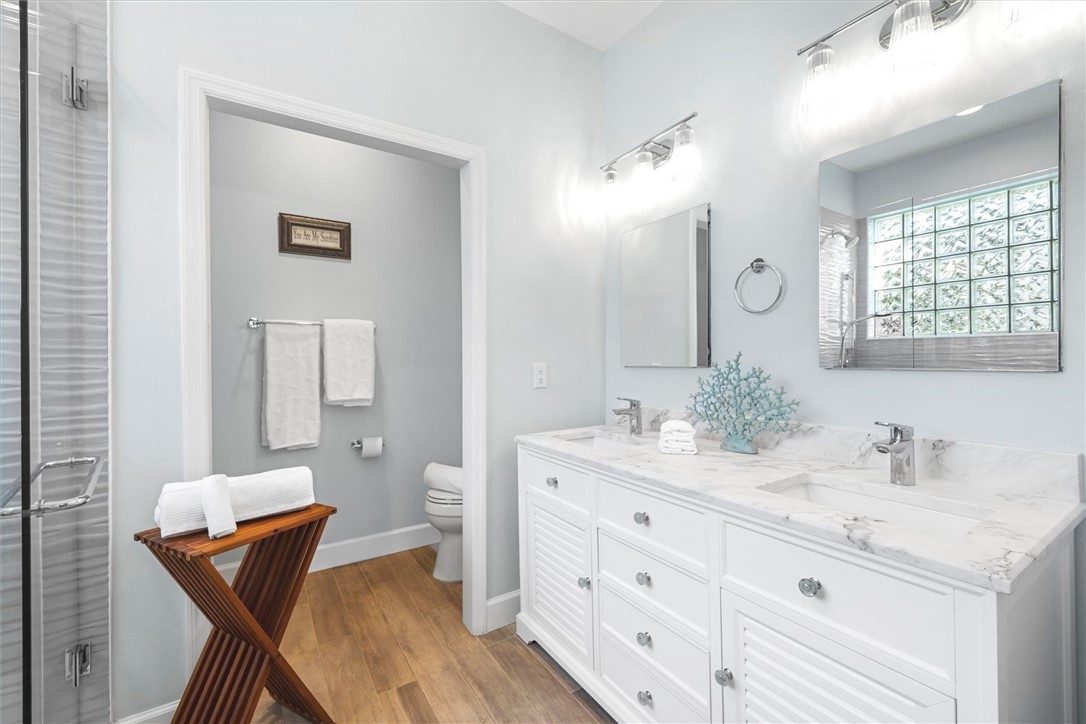 1715 N Orchid Island Circle