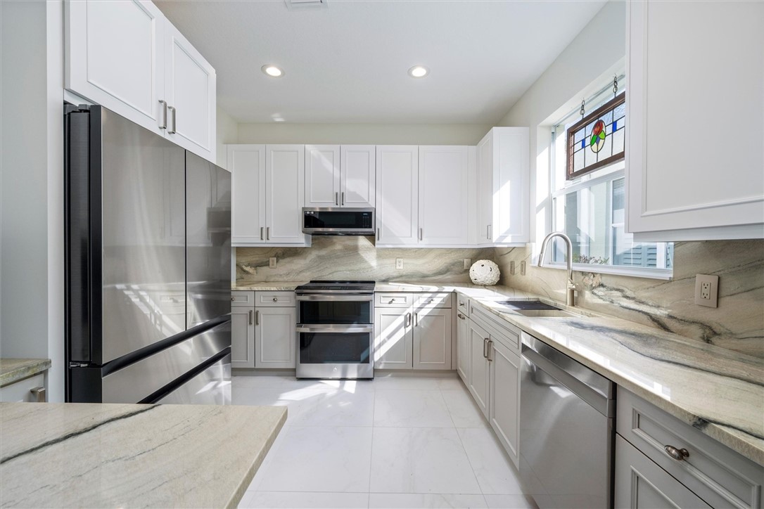 1715 N Orchid Island Circle