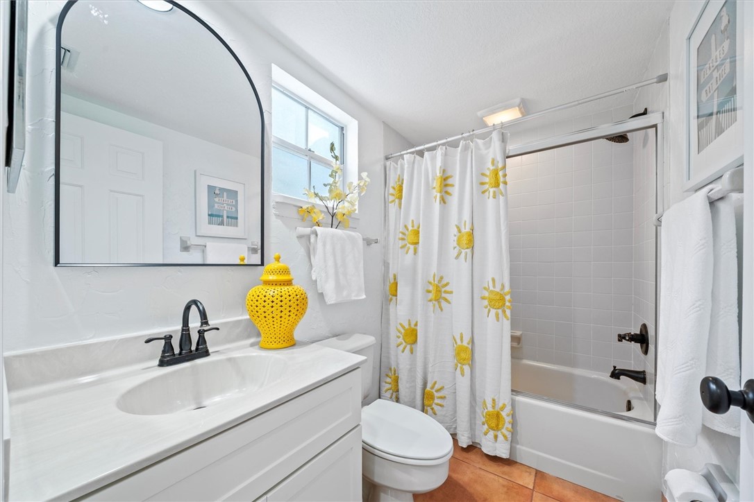 1295 Winding Oaks Circle E 803