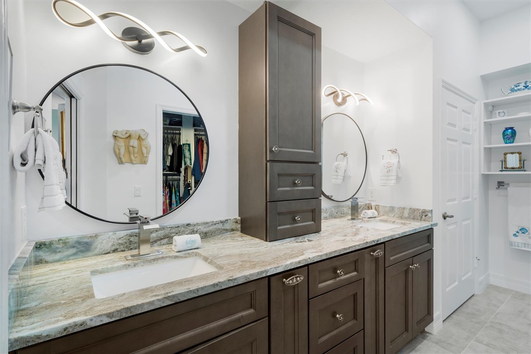 8795 W Orchid Island Circle 306