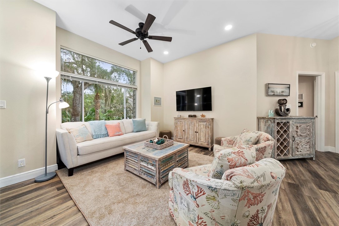 1335 Winding Oaks Circle E 1007