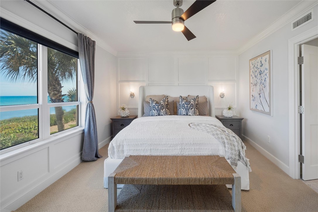 8814 S Sea Oaks Way 303