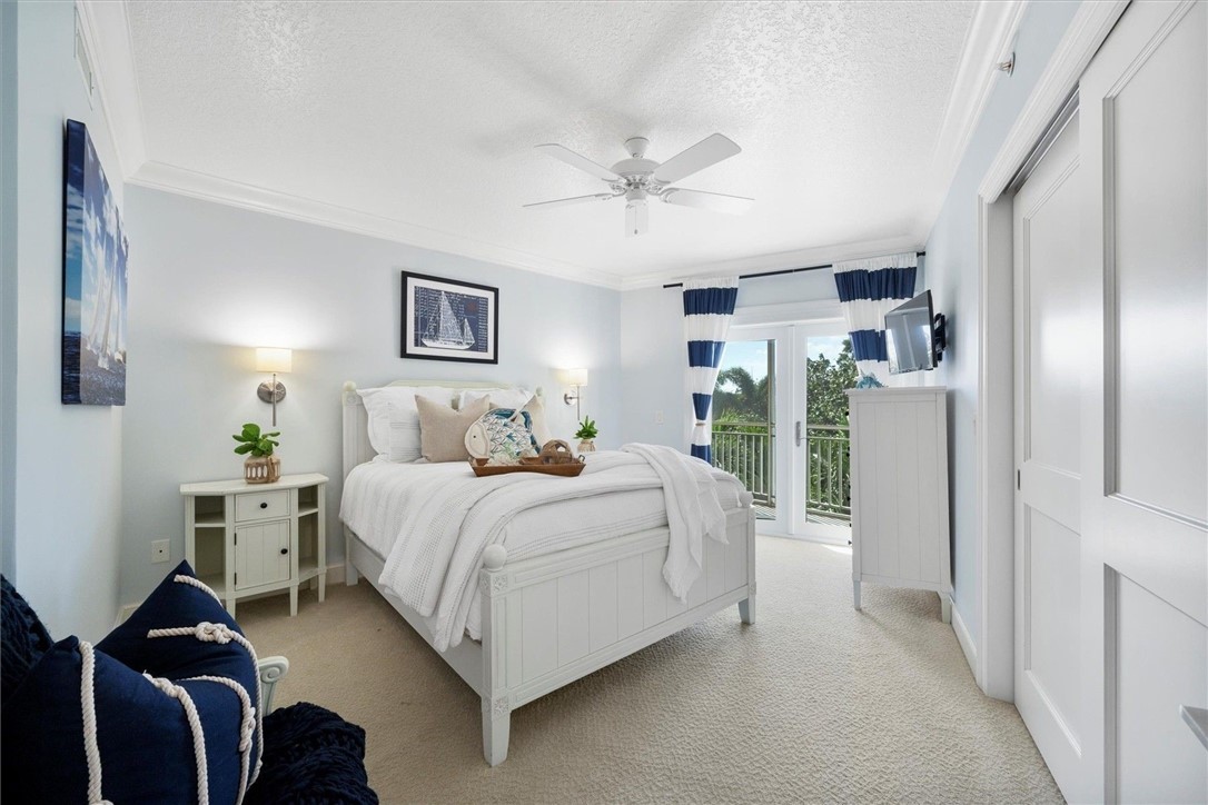 8814 S Sea Oaks Way 303